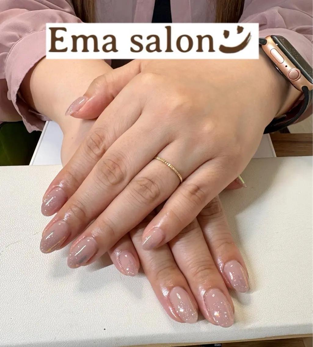 ネイル オーロラネイル フラッシュネイル キラキラネイル 持ち込み ハンドネイル Ema salon hiromiのネイルデザイン
