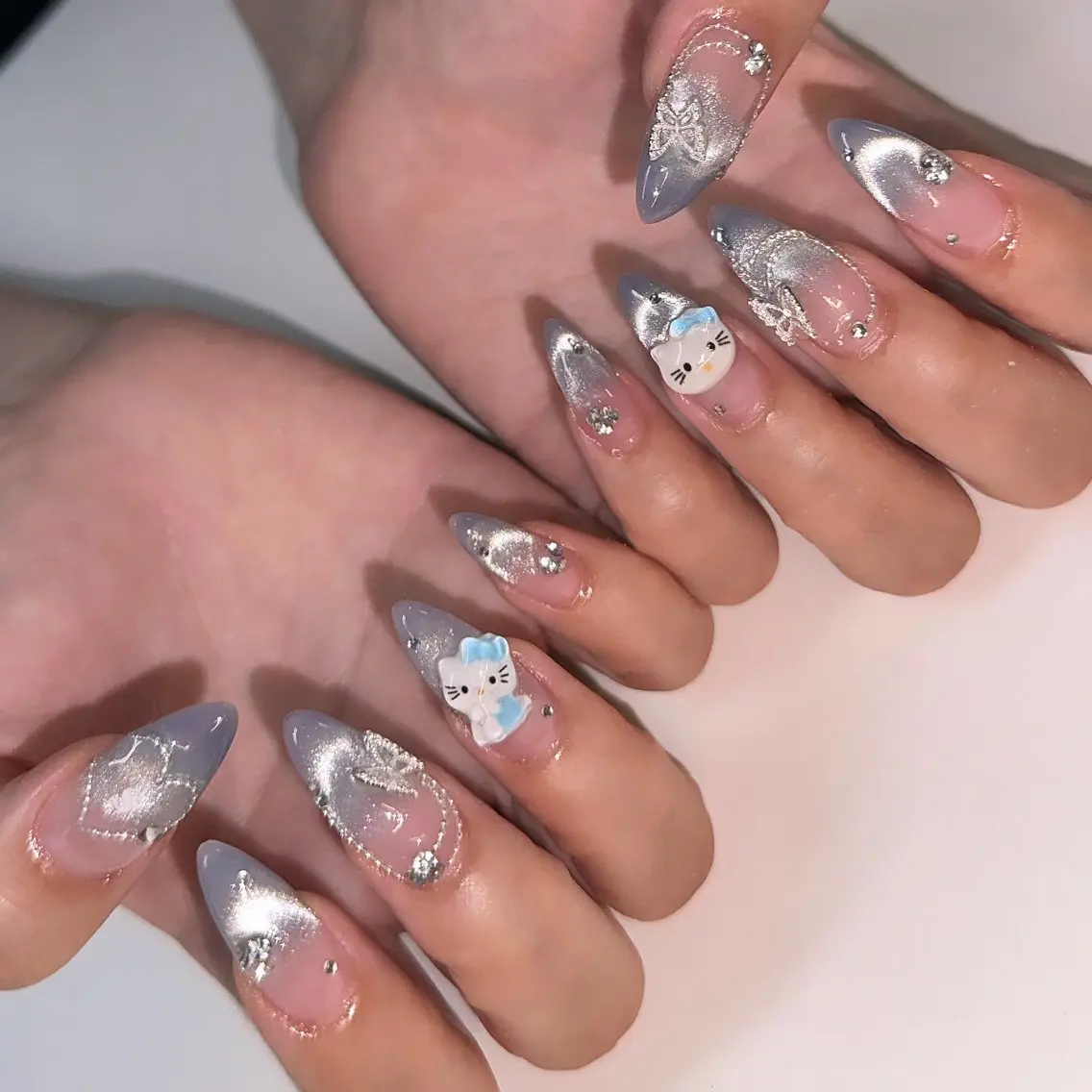 ミディアム ハンドネイル 🦋Nail Amo🦋のネイルデザイン