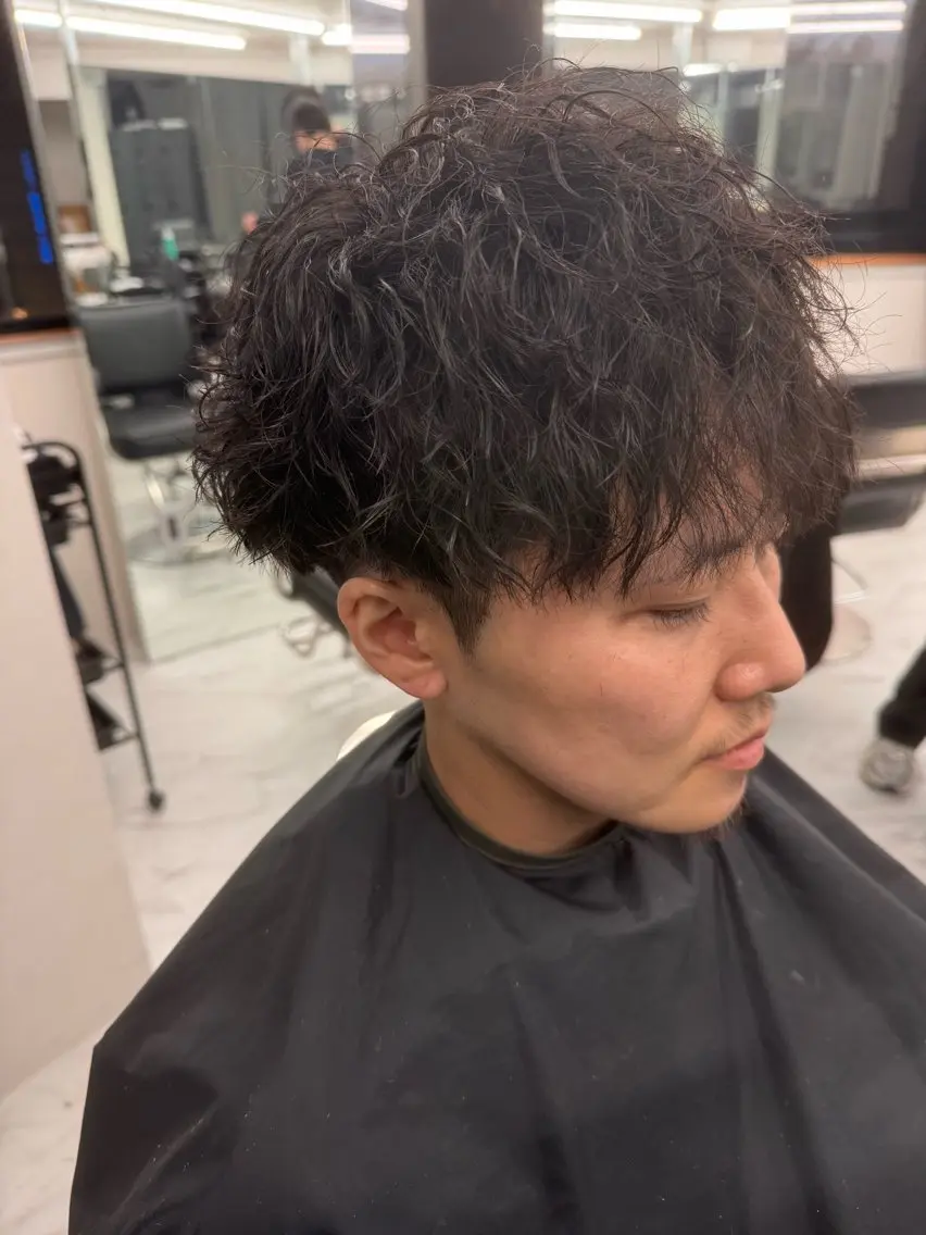 メンズ 吉田 健吏のヘアスタイル