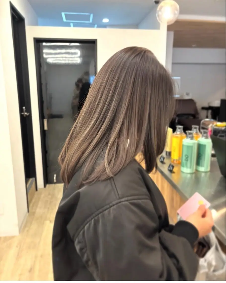 ✨似合わせカット＋髪質改善ストレート（シスキュア）＋2STEPトリートメントの写真