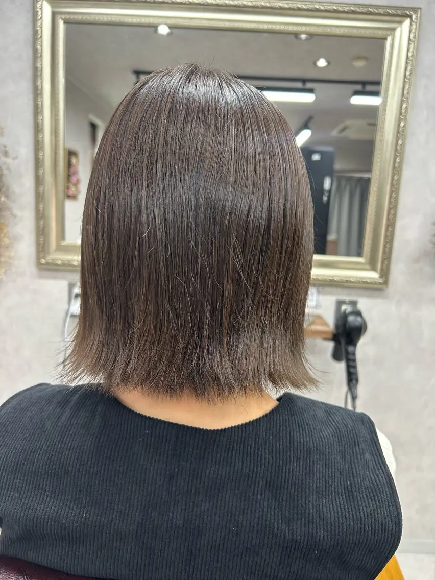 ミディアム カラー カット ヘアカラー トリートメント Lien 深井店のヘアスタイル