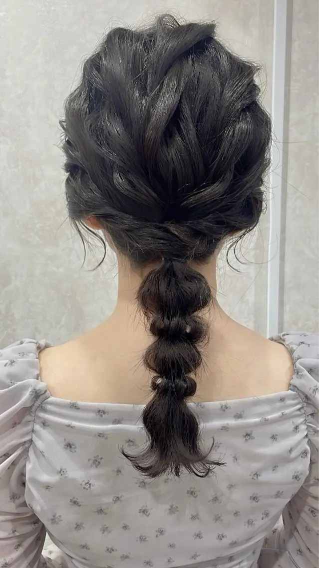 ヘアアレンジ 結婚式・ブライダル 玉ねぎヘアー 髪飾り ヘアセット Noe' Akariのヘアスタイル