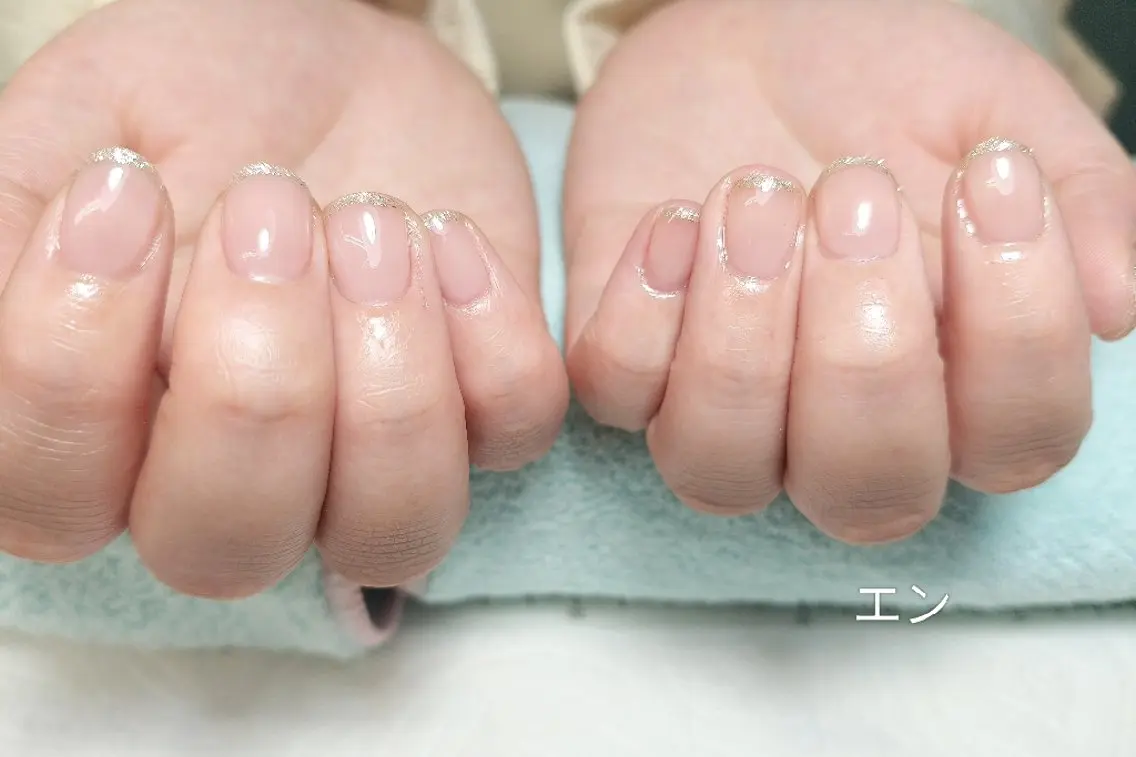 ネイル フレンチネイル エ ンのネイルデザイン
