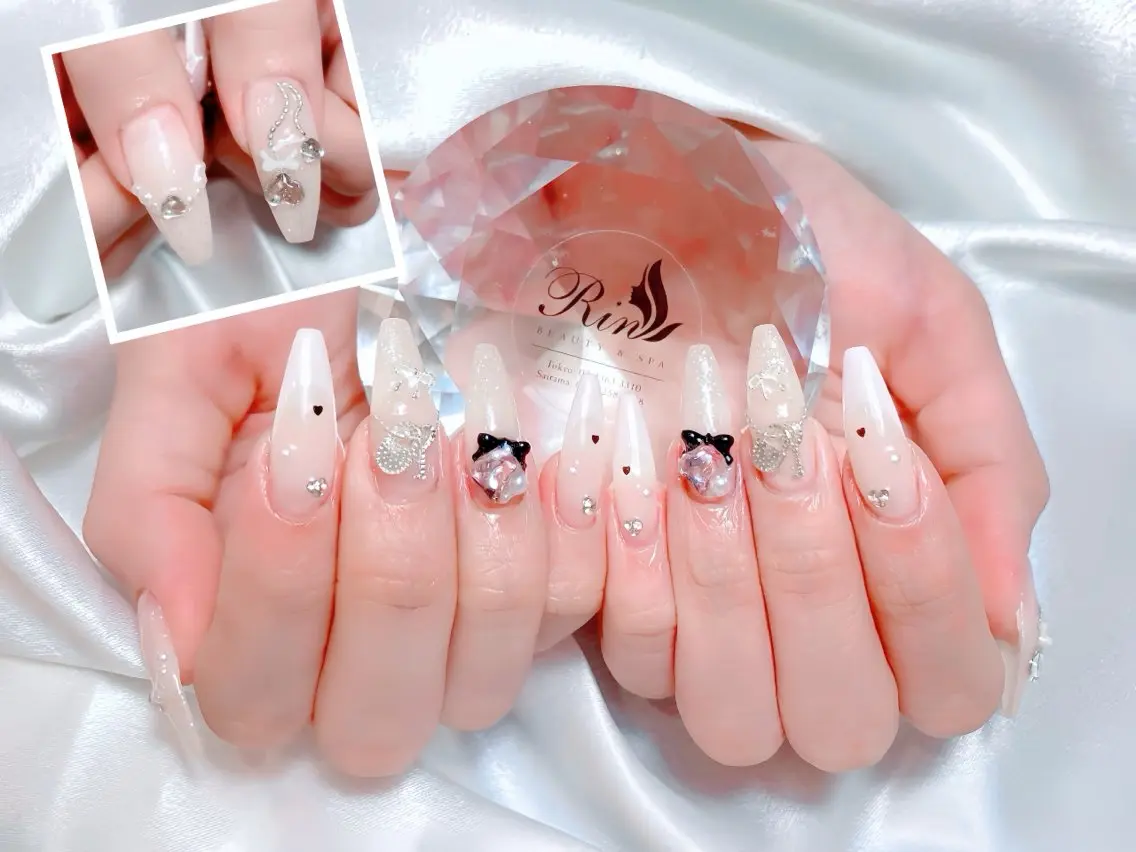 ネイル ブルー ジェルネイル ガーリー グラデーション グリーン ハンドネイル Rin Nail 新大久保店のネイルデザイン