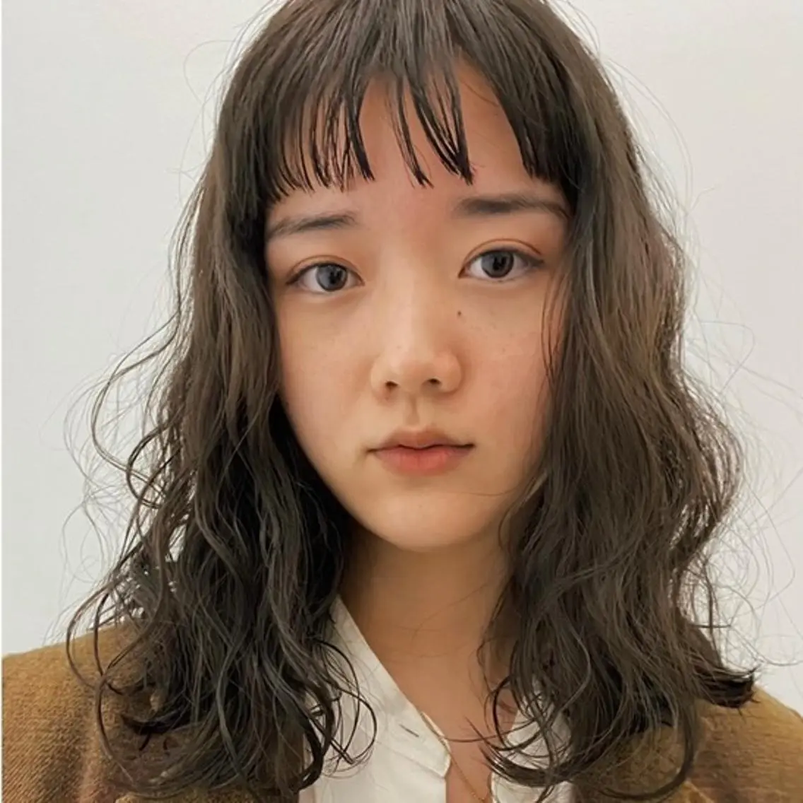 ミディアム パーマ ミディアムパーマ 大石 沙季のヘアスタイル