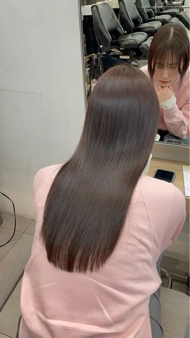 ロング カラー 髪質改善 ✨髪質改善✨美髪 矯正🫧小泉のヘアスタイル