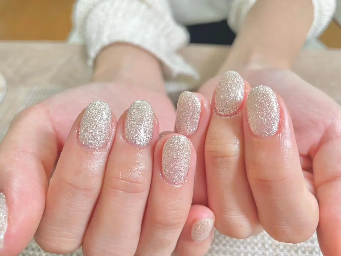 ️💅【オフ有】ハンドワンカラー✨カラグラ、ラメグラデーションも可✨の写真