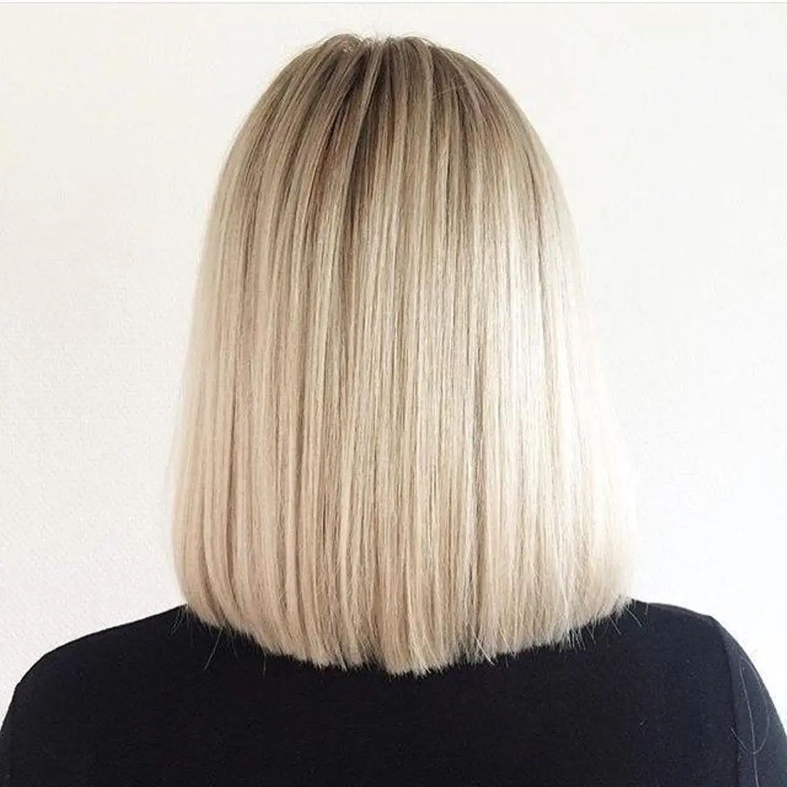 ショート カラー ブリーチ ブロンド ラベンダーカラー トリートメント ケア剤オタク×海外 ヘア長谷川裕起のヘアスタイル