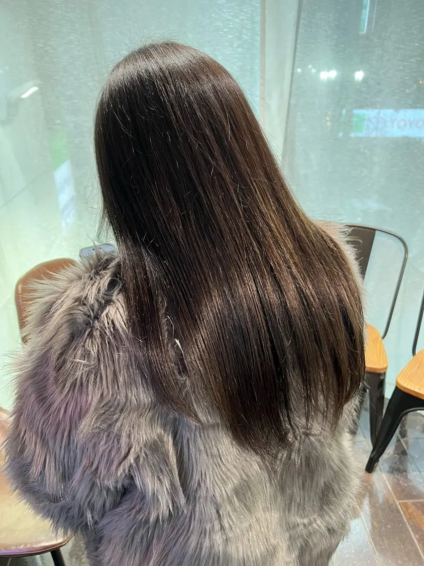 カラー ブラウンカラー 透明感カラー グレージュ 髪質改善 ヘアカラー トリートメント カットパーマ 🌀あさみのヘアスタイル