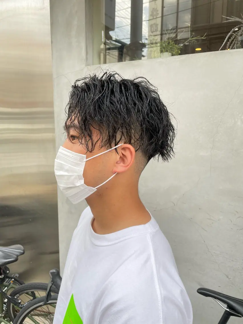 ミディアム メンズ CHIRU hair salonのヘアスタイル