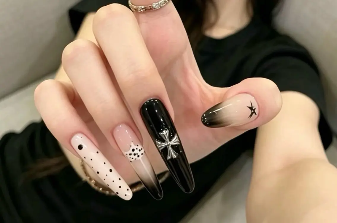 【ハンドネイル💅】10本長さだし◎・デザイン・持ち込み◎・付け放題◎オフ無しの写真