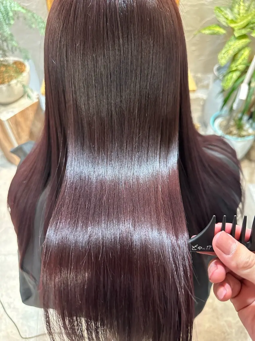 ロング カラー バレイヤージュ ブリーチ ケアブリーチ カシス ダブルカラー 美髪質改善✨ 縮毛矯正✨HIDEのヘアスタイル