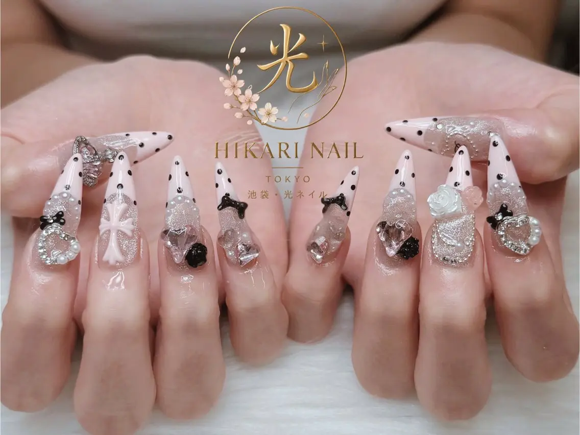 ネイル チークネイル 長さ出し フレンチネイル ガーリー ハロウィン ハンドネイル HikariNail Ikebukuroのネイルデザイン