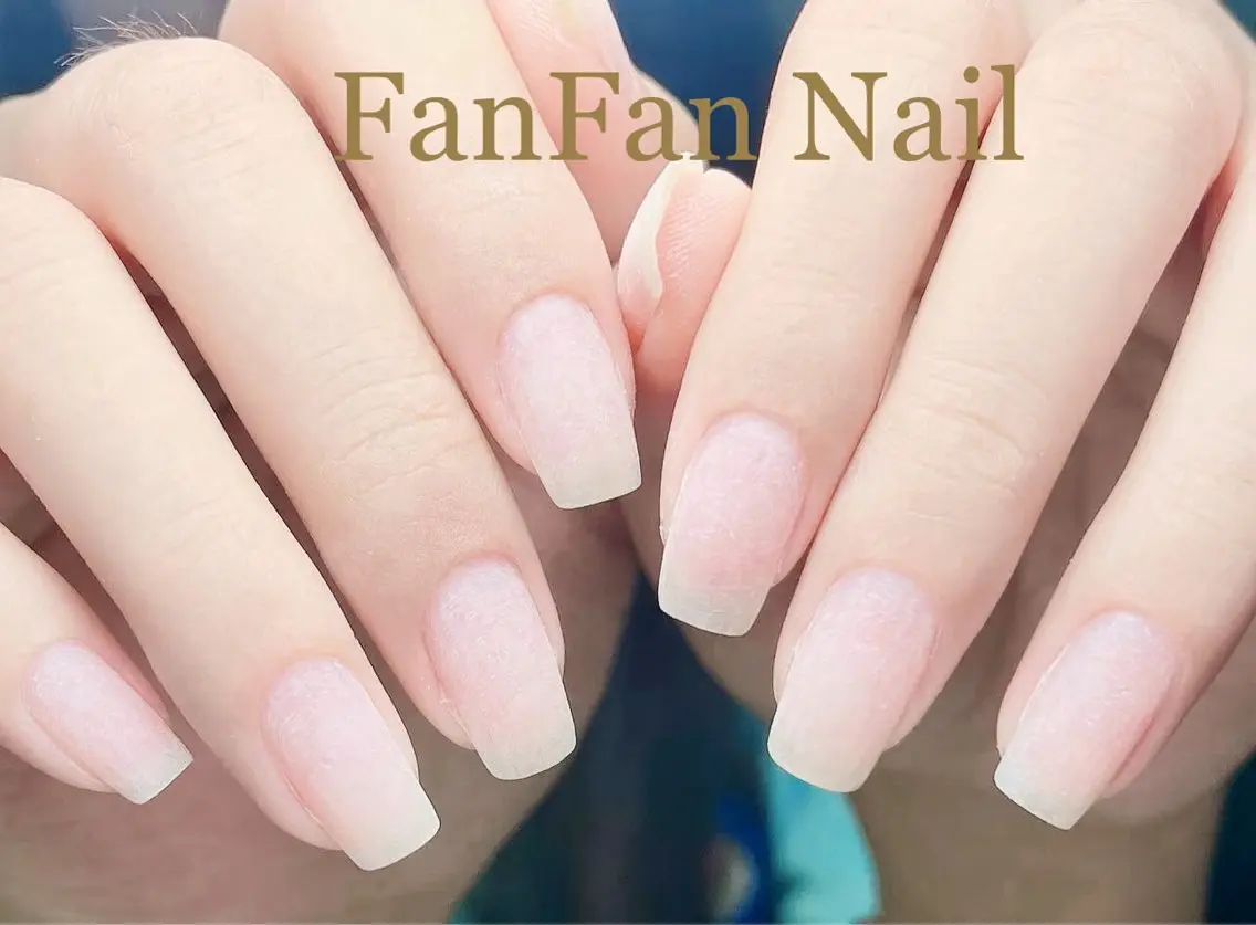 ネイル アートネイル オーロラネイル ガーリー キラキラネイル 韓国ネイル Mio NailsalonUのネイルデザイン