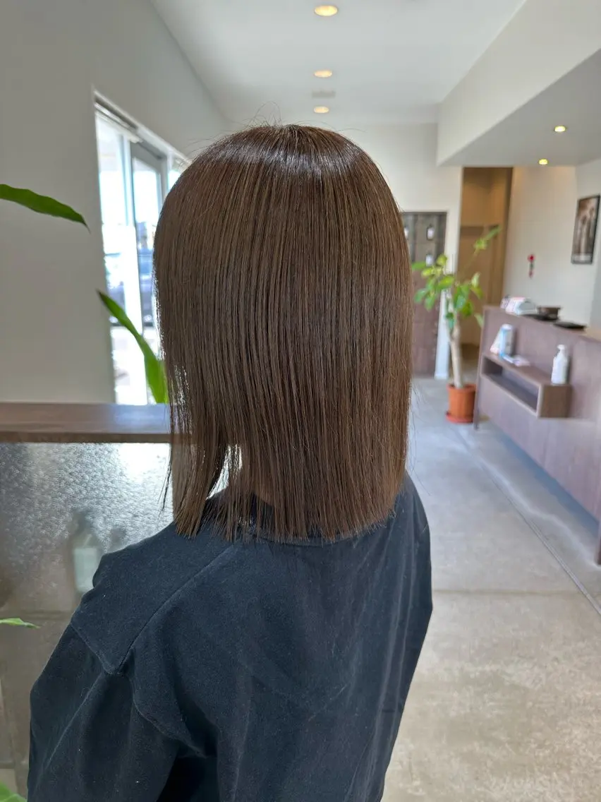 ミディアム カラー ブリーチ⏳艶カラー Natsukiのヘアスタイル