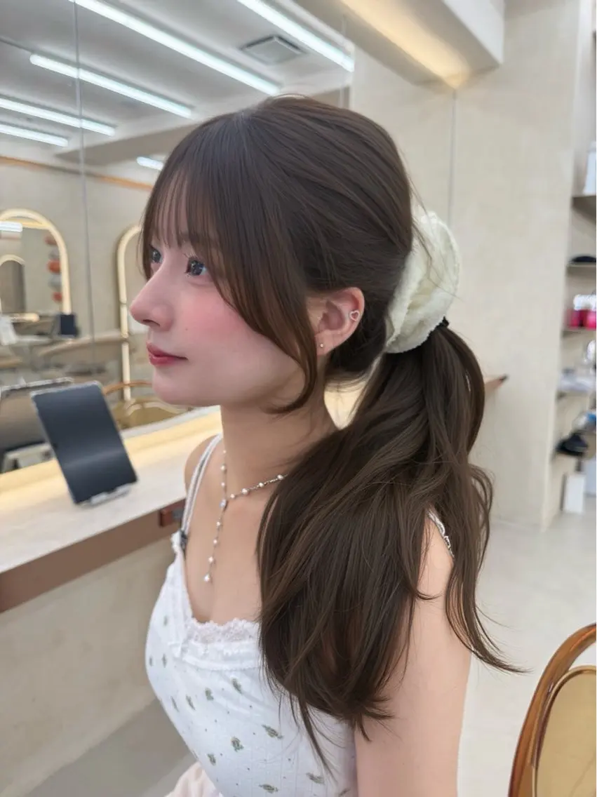 セミロング 土屋 紗菜のヘアスタイル