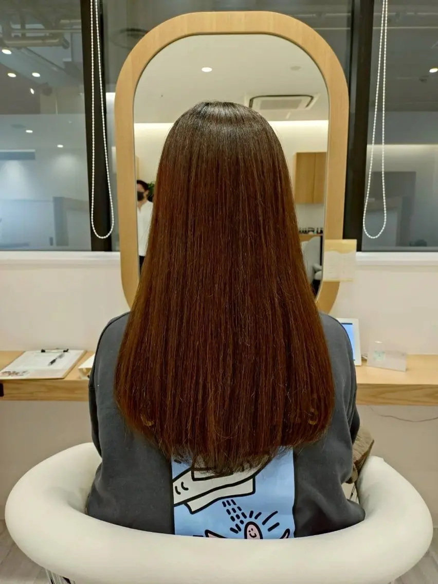 ロング adorable 山田菜々美のヘアスタイル