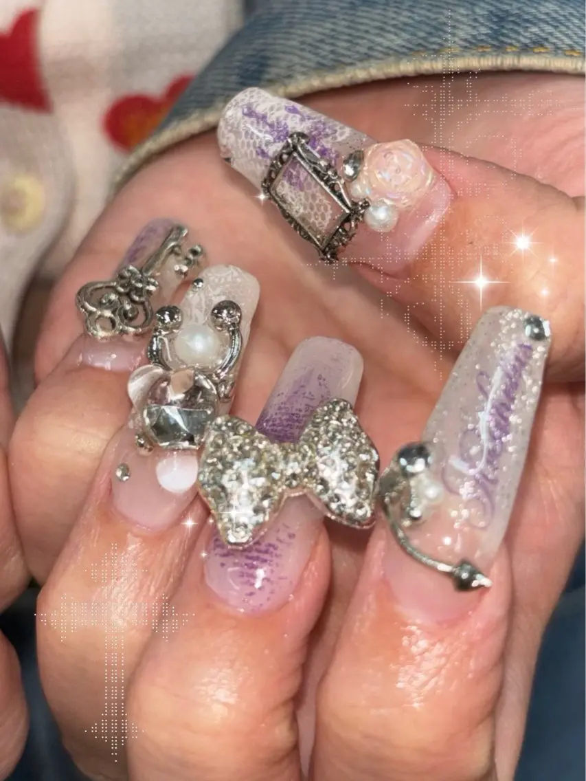 ネイル miyu 𝄞⋆.˚のネイルデザイン