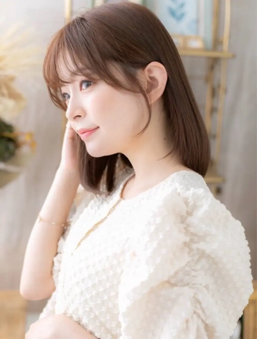 ミディアム ヘアカラー 松山 彩香のヘアスタイル