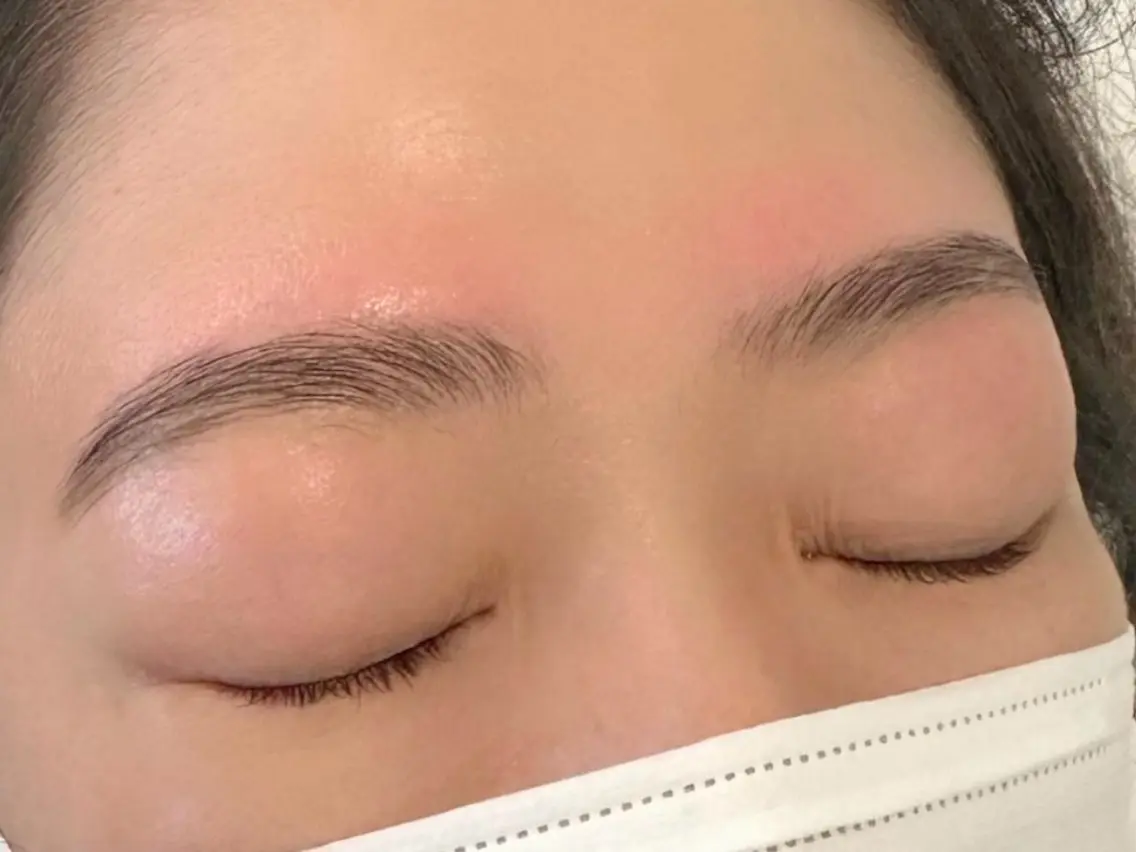アイブロウ 宮城 穂乃香のマツエク・マツパデザイン