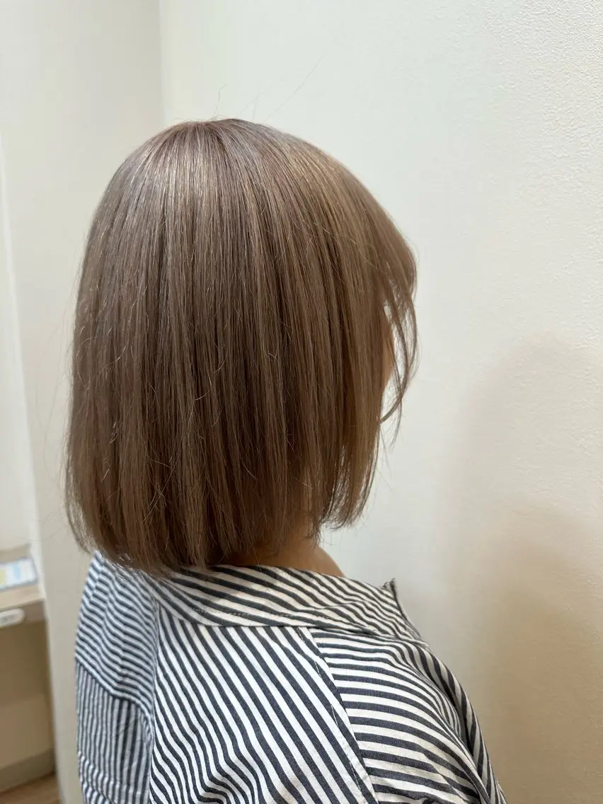 カラー ベージュカラー ミルクティーベージュ 🦋韓国モテカラー 🦋𝕐𝕌𝕀のヘアスタイル