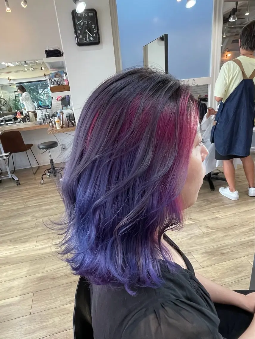 ミディアム 天谷 桂子のヘアスタイル