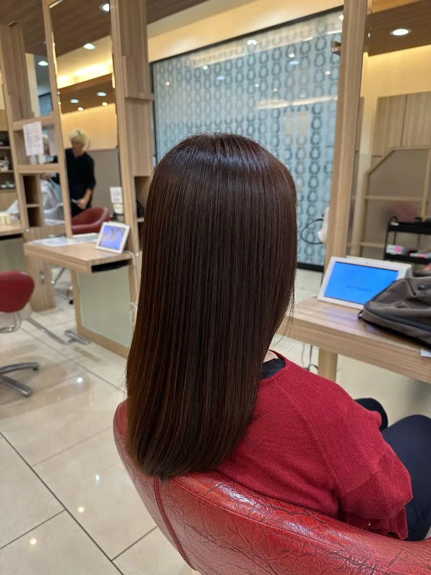 セミロング カット トリートメント 小坂直輝【髪質改善・ 似合わせカット】のヘアスタイル