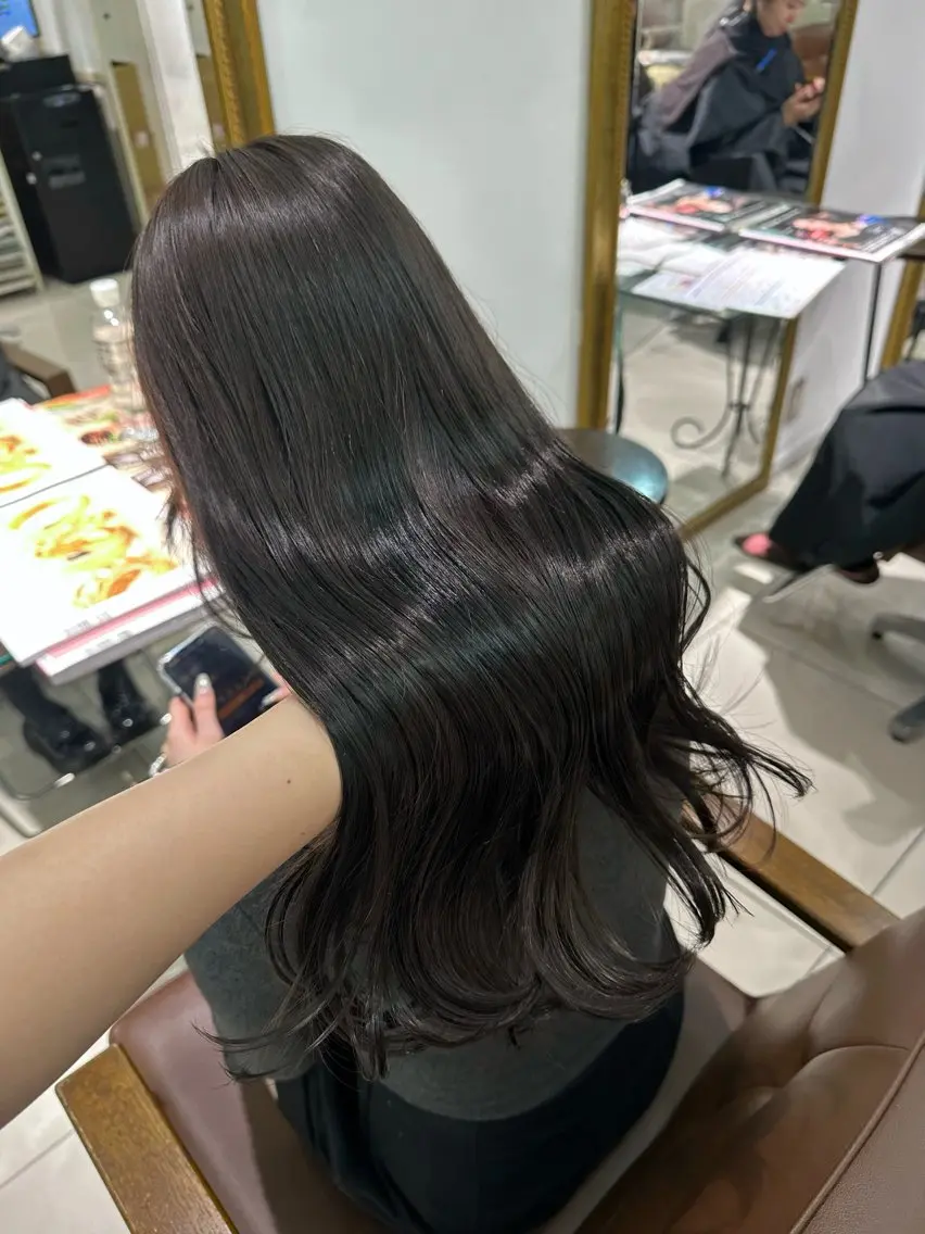 ロング カラー 透明感カラー 髪質改善艶カラー🩶 Nanako ⟡.·のヘアスタイル