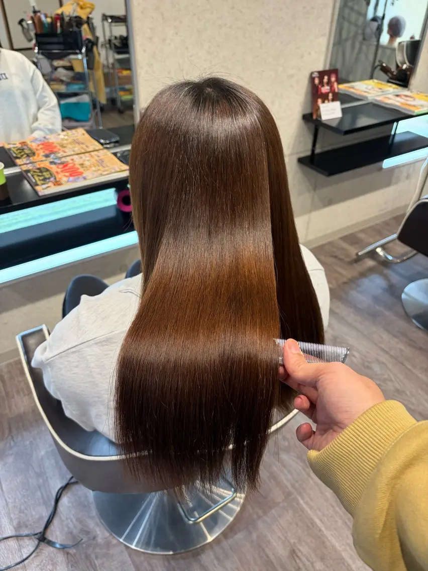 ロング 縮毛矯正 💟 𝙖𝙮𝙖のヘアスタイル