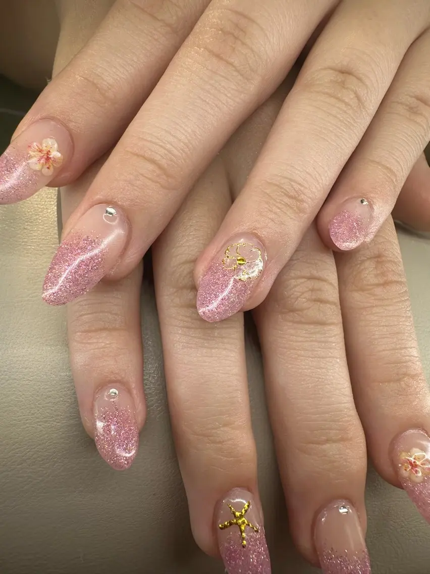 セミロング ハンドネイル YOKOSUKA NAILS💅🩶のネイルデザイン