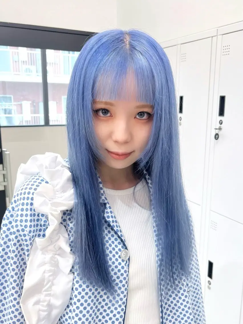 ミディアム カラー 🐺ウルフ×ハイトー ン🖤Yukinoのヘアスタイル