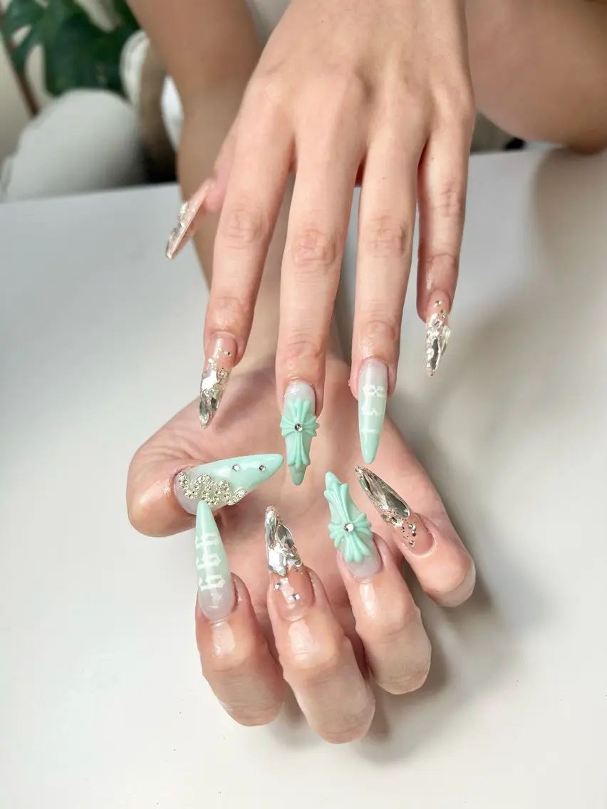 長さ出し10本+フルデザイン ¥12,000の写真