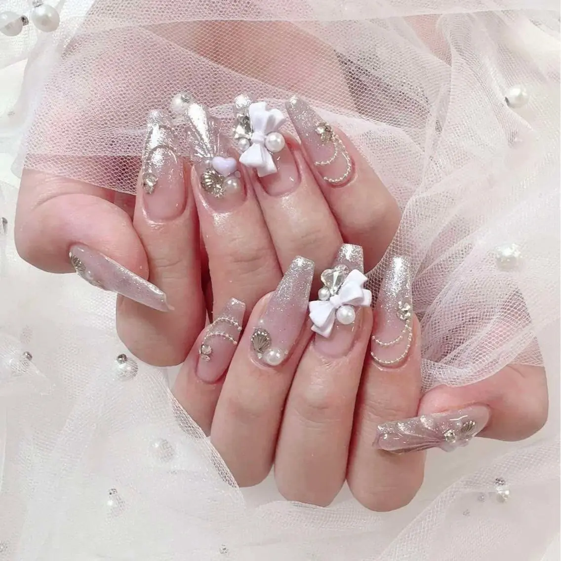 ネイル オーロラネイル チークネイル 長さ出し フットネイル フレンチネイル Lee Nails チップ長さだし専門店のネイルデザイン
