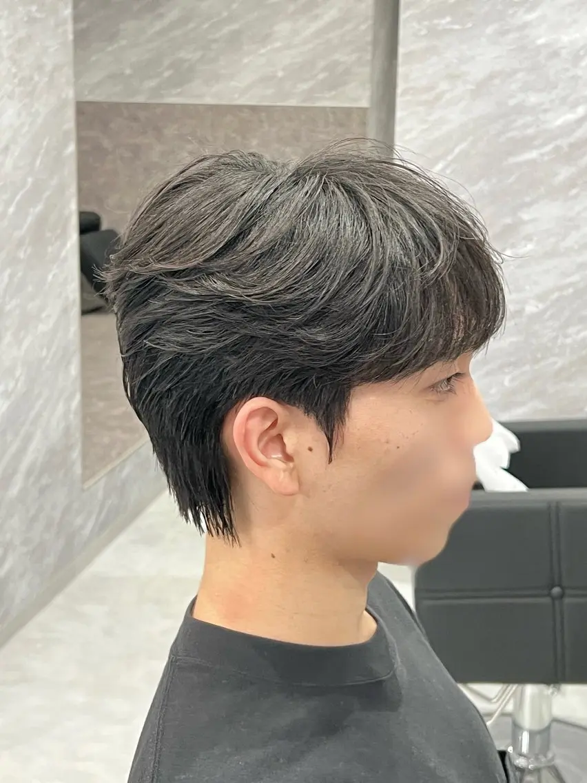 メンズ メンズパーマ ulus kobe 藤枝大地のヘアスタイル