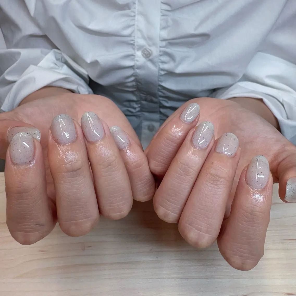 ネイル ワンカラーネイル ハンドネイル tsukiho ⊹nail𓂃☽・:のネイルデザイン