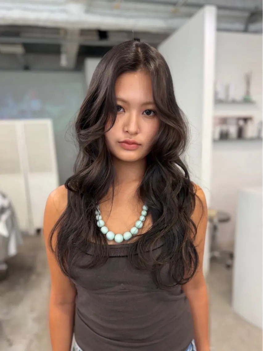 ロング 阿部 迅のヘアスタイル