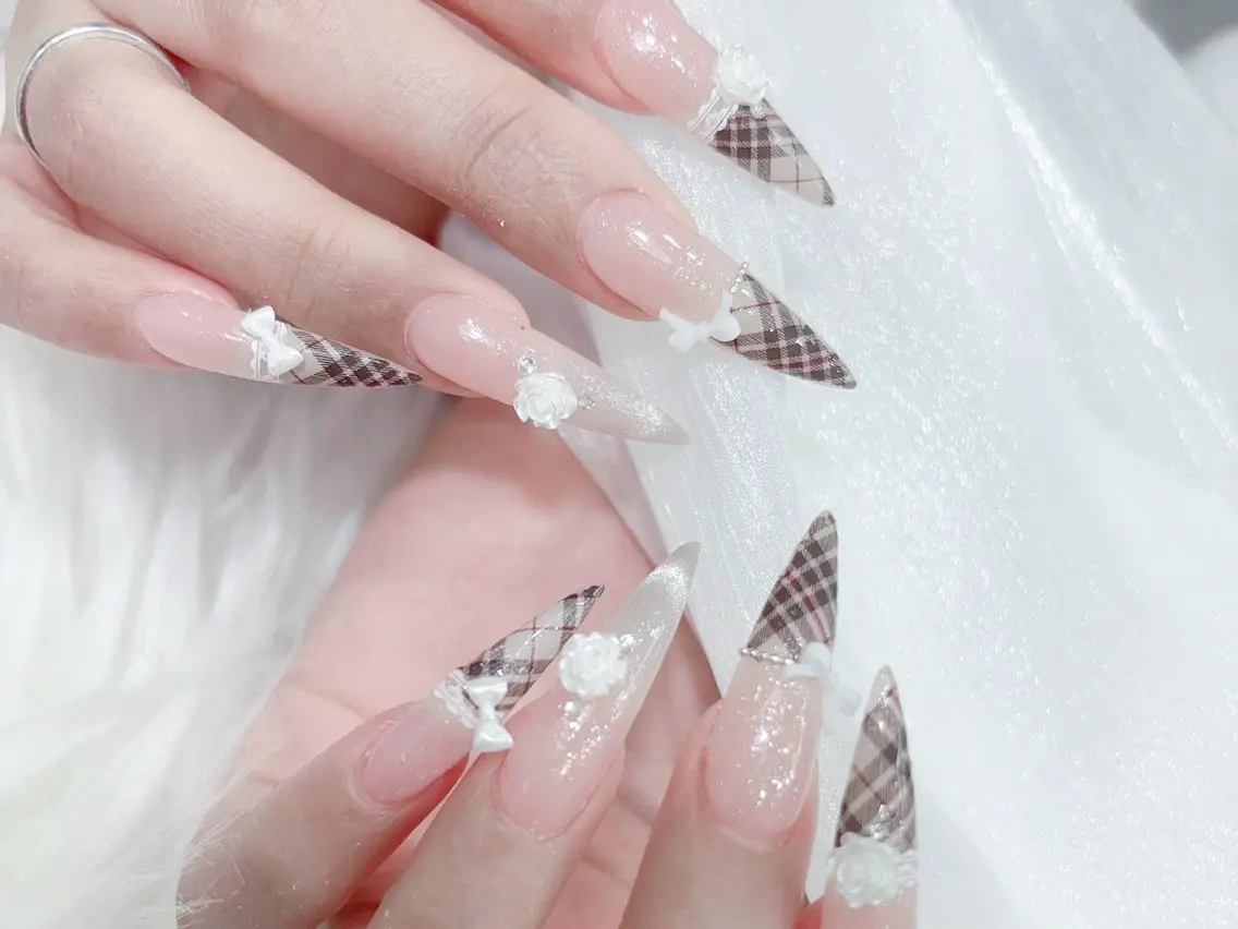 ネイル 成人式 大理石ネイル(マーブル) リボン 夏ネイル ネイルチップ ハンドネイル MoMoA Nail ネイル長さ出し専門店のネイルデザイン