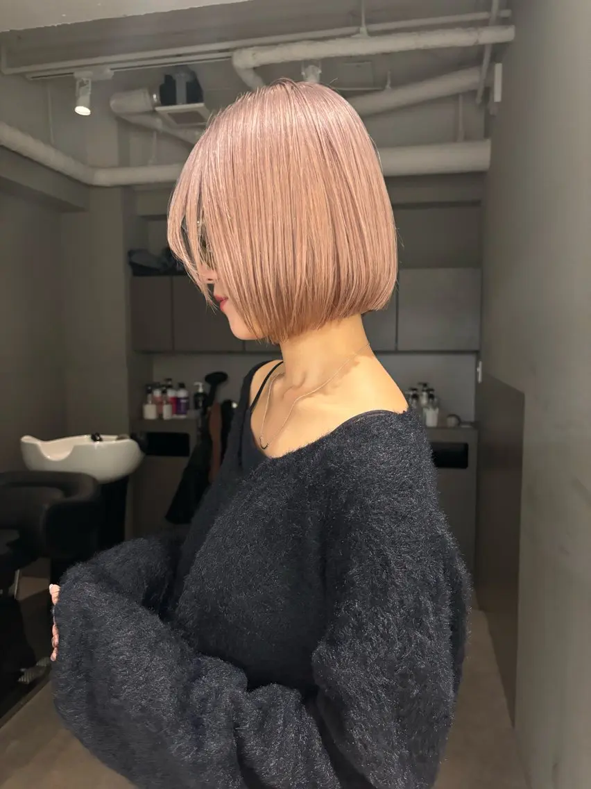 ショート カラー ヘアカラー ハイトーン/ ボブ 中村麟のヘアスタイル