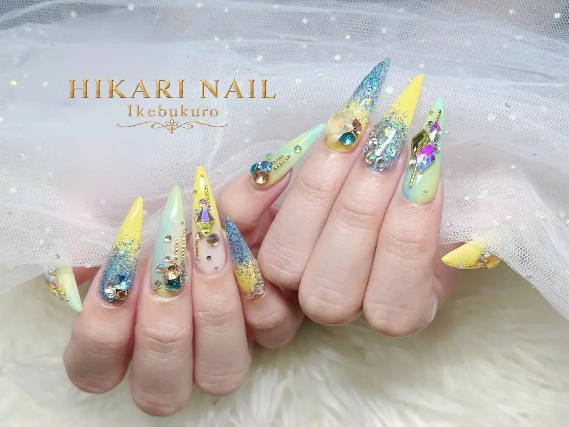 ネイル チークネイル 長さ出し フレンチネイル ガーリー ハロウィン ハンドネイル HikariNail Ikebukuroのネイルデザイン