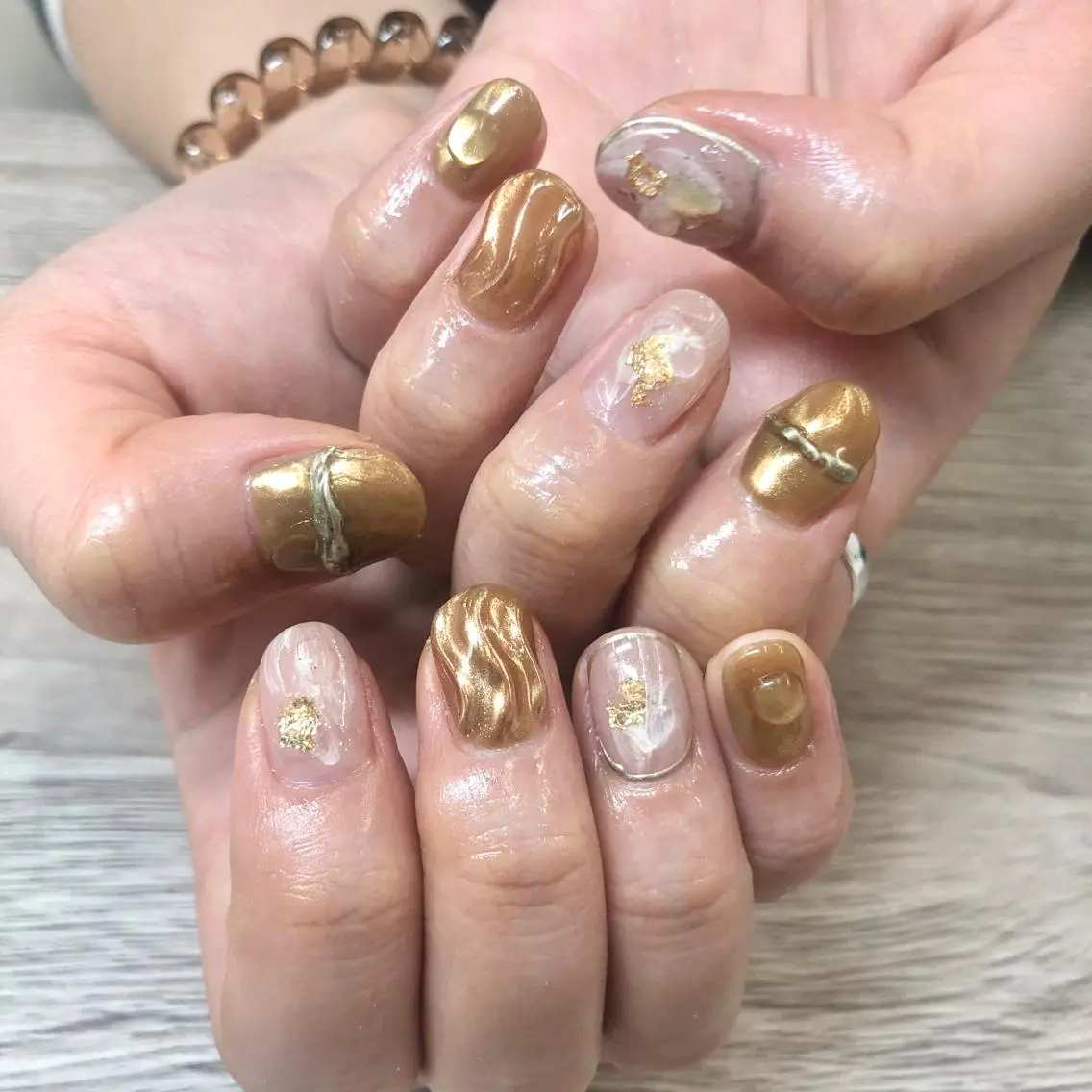 ネイル ゴールド 黄色 ハンドネイル 🎀AYAKO 🎀中韓ネイルのネイルデザイン