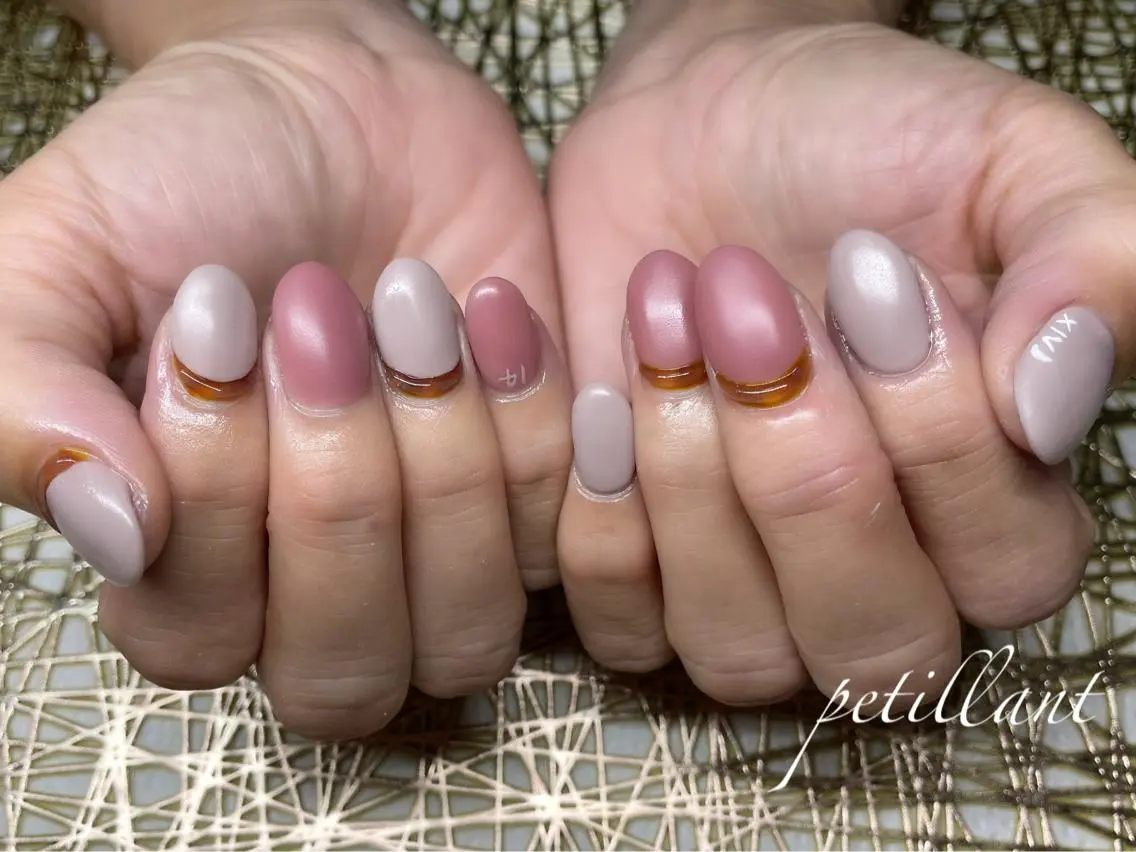 ネイル アートネイル べっ甲ネイル マットネイル nail salon petillantのネイルデザイン