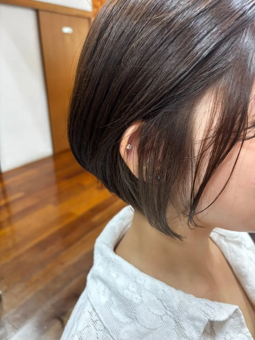 ショート ボブ カット ヘアカラー ボブスタイル/ えぐちりほのヘアスタイル