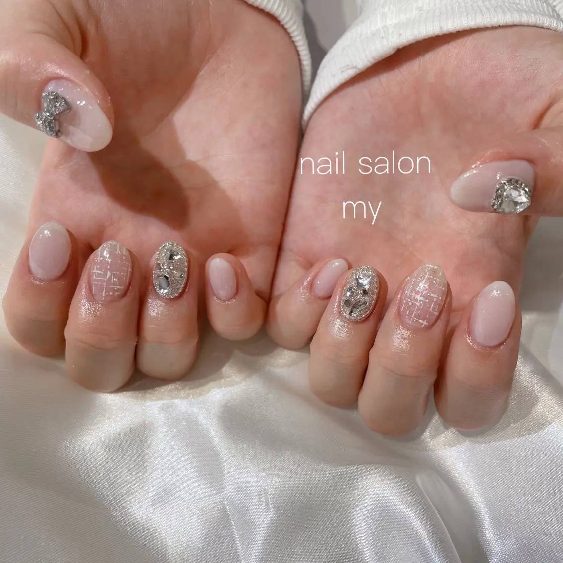 ネイル アートネイル ジェルネイル 韓国ネイル ミラーネイル ニュアンスネイル ハンドネイル NailSalon MYのネイルデザイン