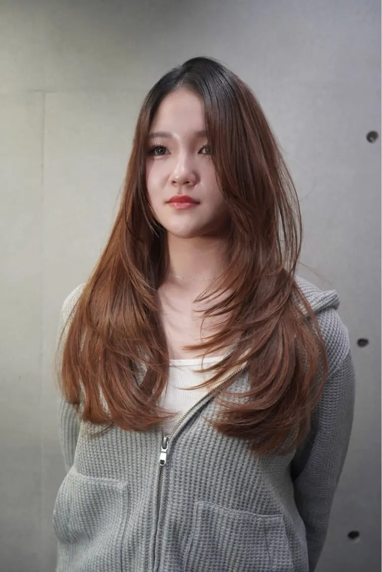 ロング カット 【大宮】一日限定 ハイレイヤーカットのヘアスタイル