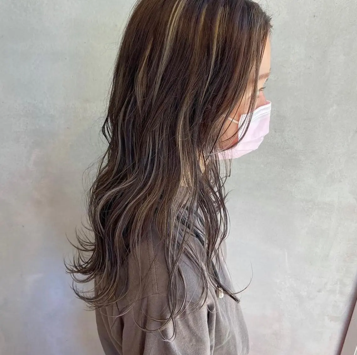 カラー サ チのヘアスタイル