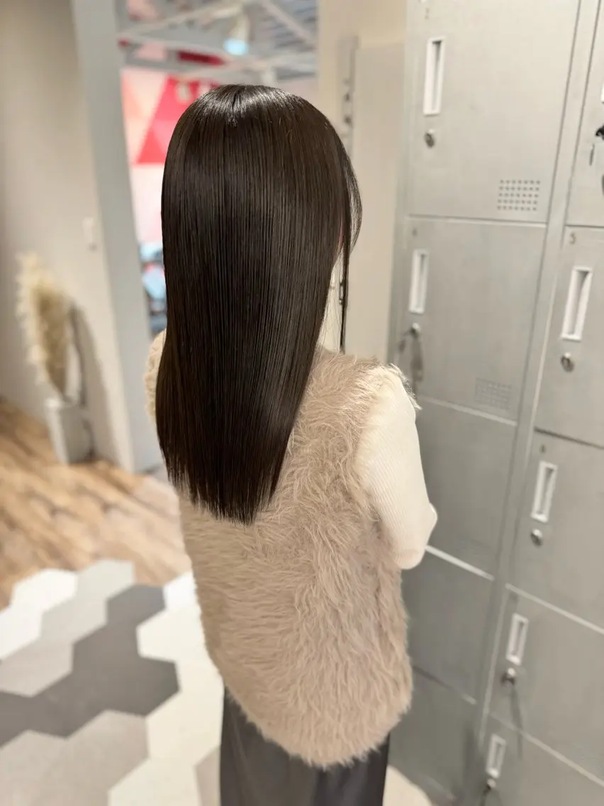 ロング カット ヘアカラー 【天満1艶髪】潤艶/ 髪質改善🌹釣本竜哉のヘアスタイル