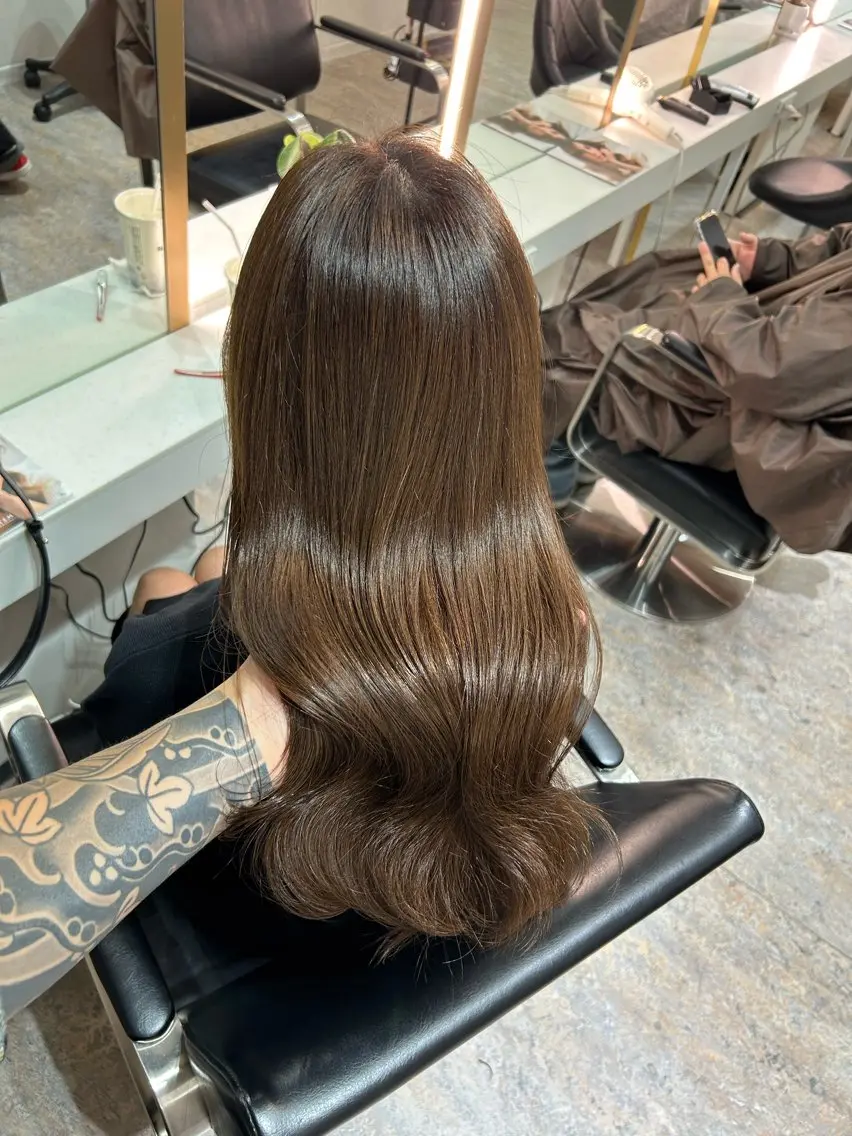 ロング カラー ベージュカラー カット ヘアカラー トリートメント レイヤーカット BLend 渋谷のヘアスタイル
