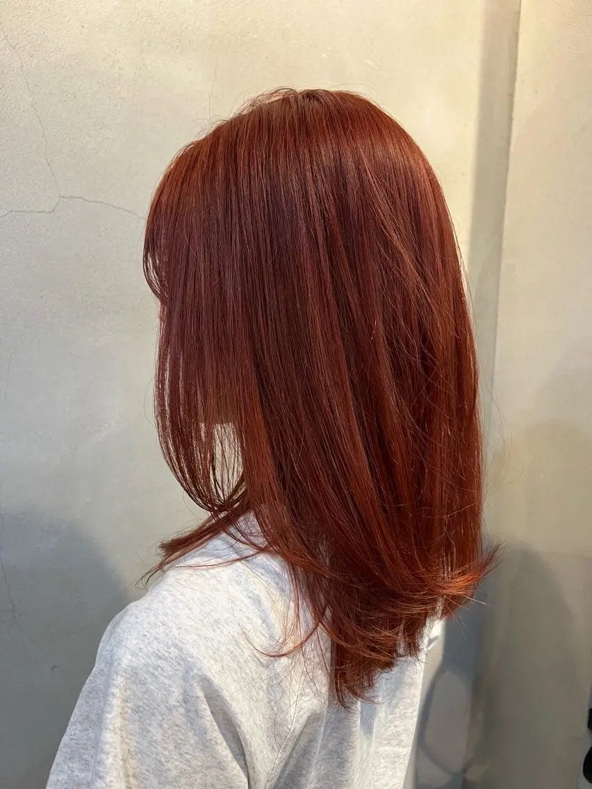 カラー ブリーチ オレンジ raugh 谷山 楓のヘアスタイル