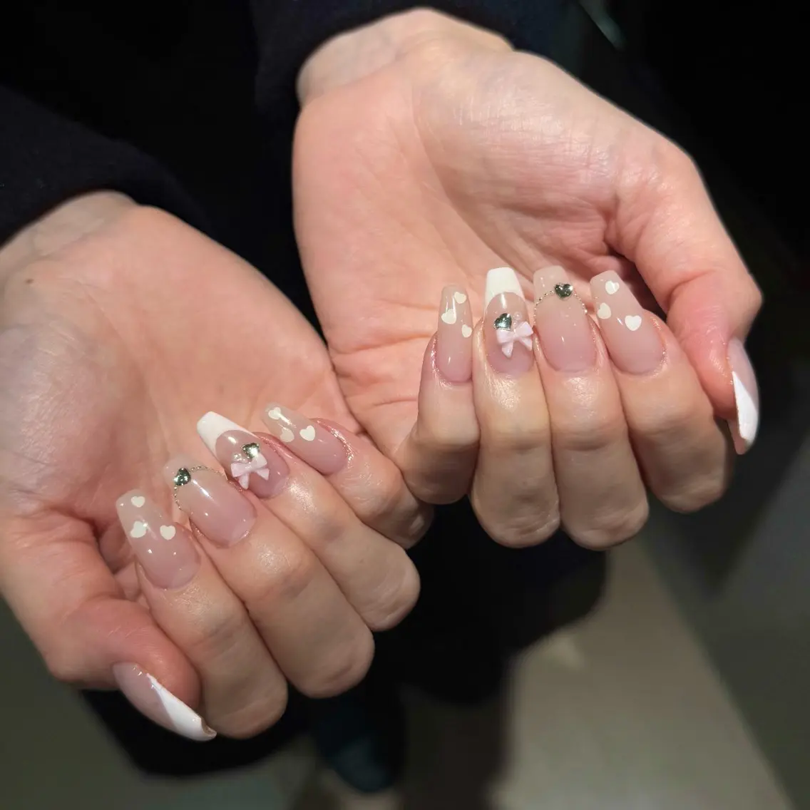 ネイル ガーリー ワンホンネイル ハンドネイル lino u sawaのネイルデザイン