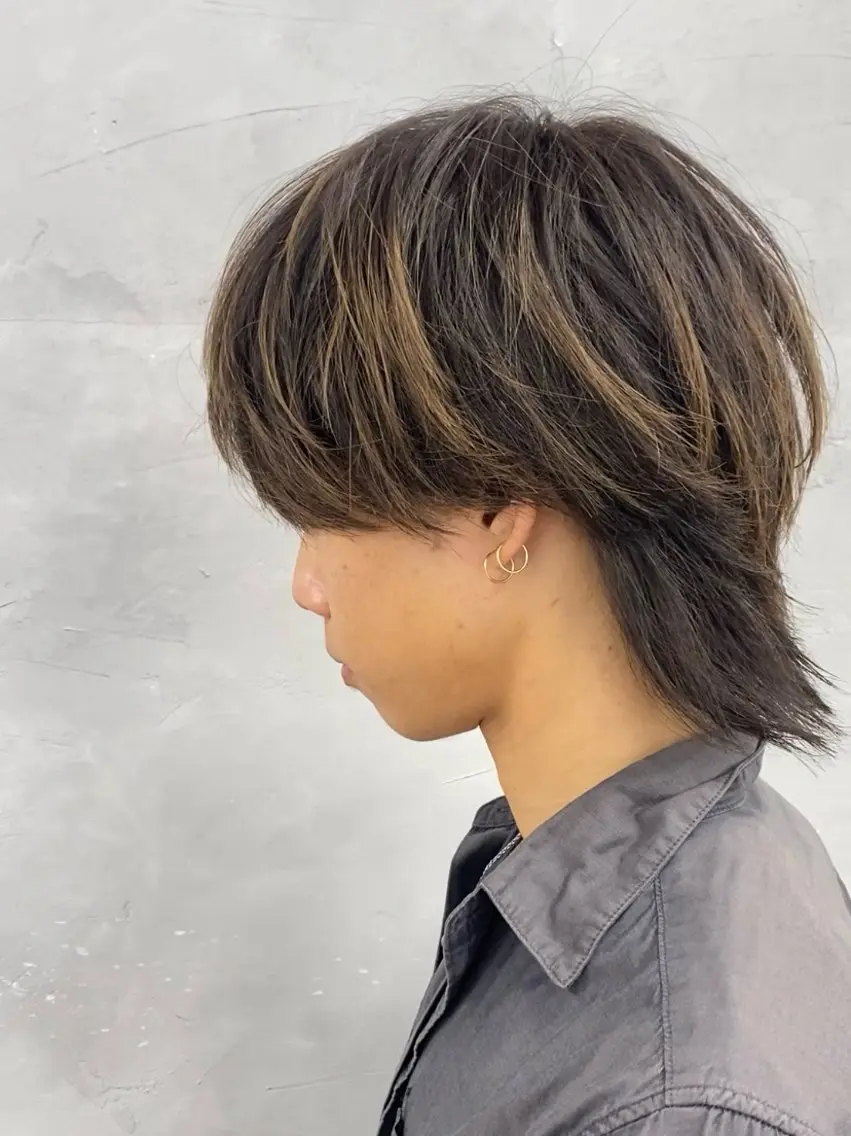 ミディアム ウルフカット カット パーマ⚡️ FLOW KENTOのヘアスタイル